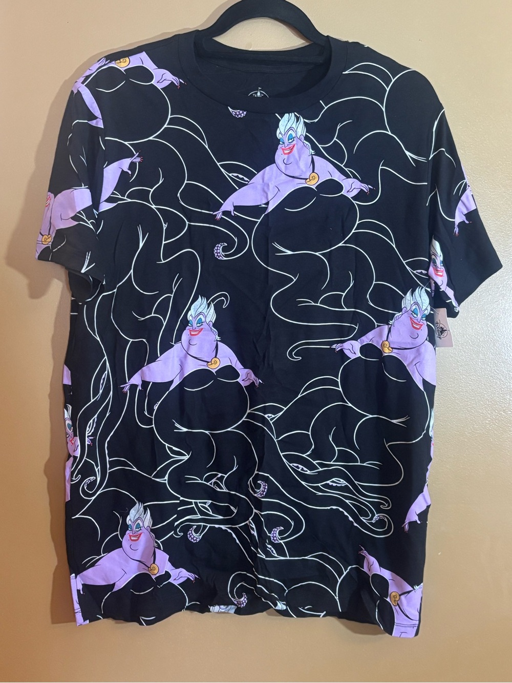 Disney Parks Mermaid Villain Ursla All over Print Unisex  Medium Shirt New